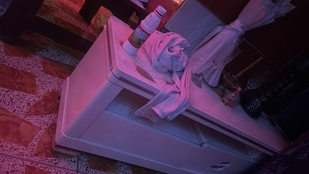 ميز بيض ٤٠ميز سود ٨٠تخم خمسه وسبعين ***********
