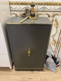 غرفه اخشاب تركيه للبيع  المكان بغداد البلديات  السعر مليون و 300 07783...