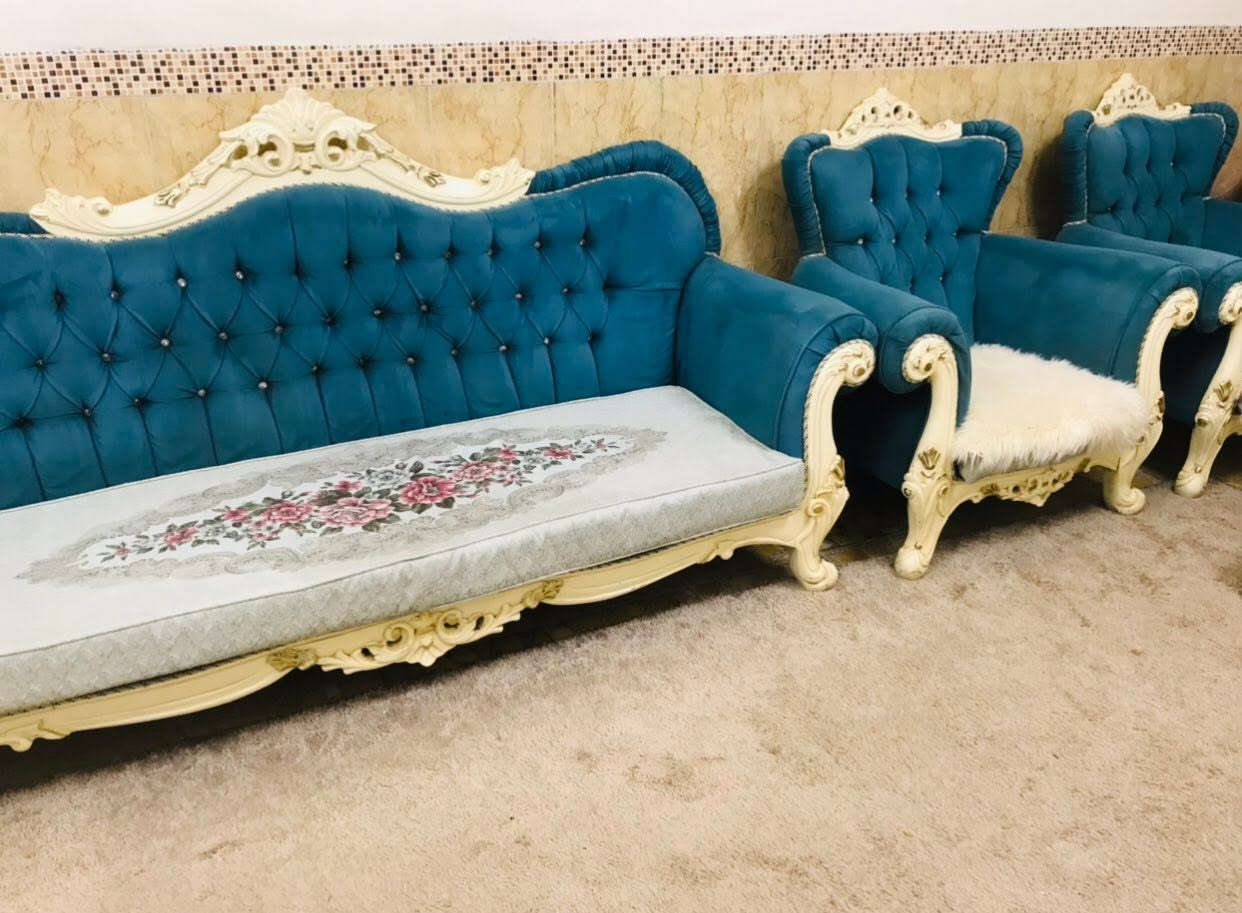 عشر مقاعد مع طبله وسطيه البياع السعر ٦٠٠


**إذا كنت صاحب هذا الإعلان وتريد حذفه لأي سبب، رجاءا أرسل رسالة إلى الدعم الفني**