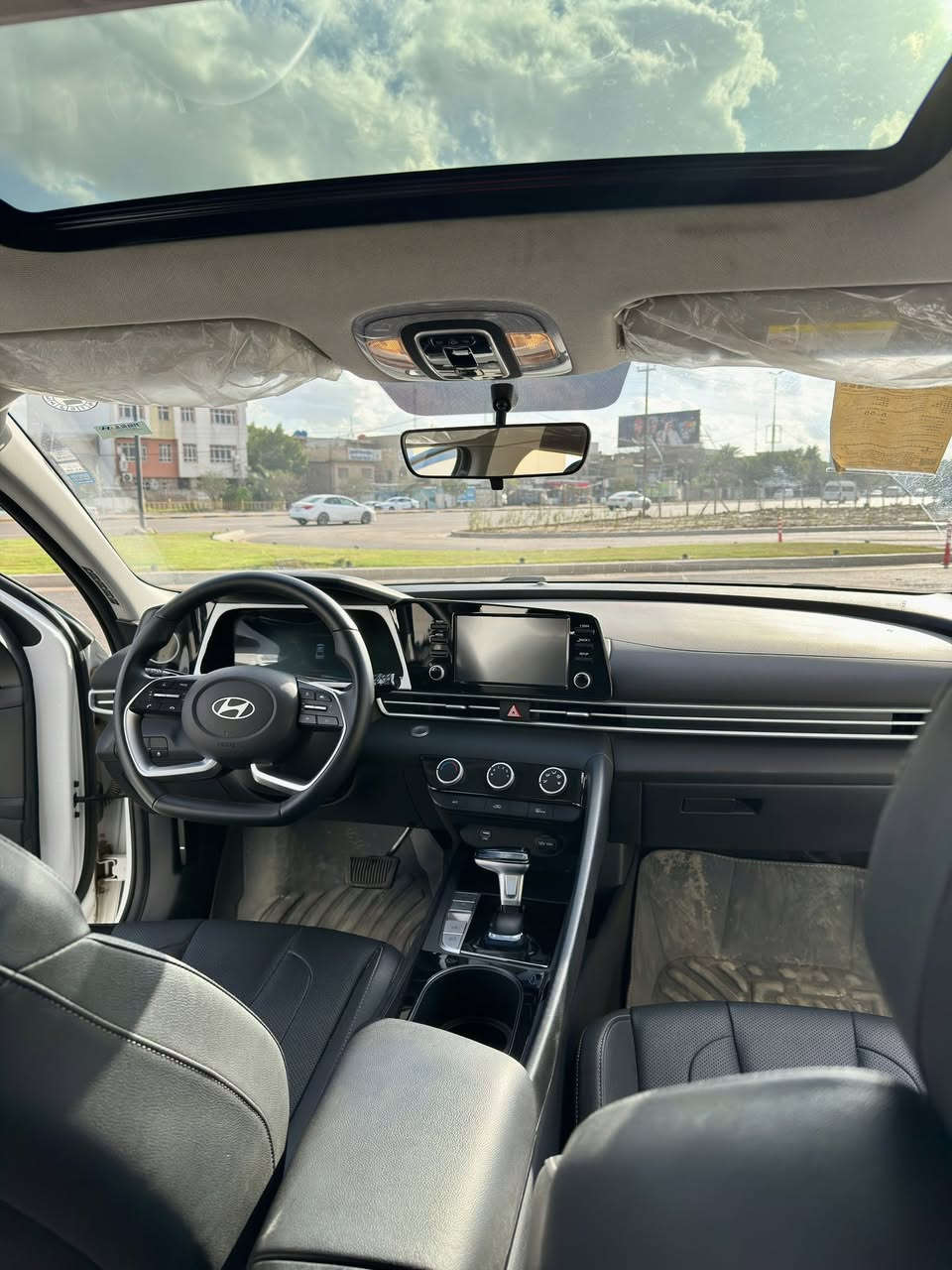 سلام عليكم هونداي النترا للبيع مديل 2025 ماشية 8000 بعدها زيرو مواصفات لد نهاري 4وضعيات قيادة كير طيارة مكينة 1500تجميع فتحة سقف السعر تواصل خاص وتدلل رقمي***********
