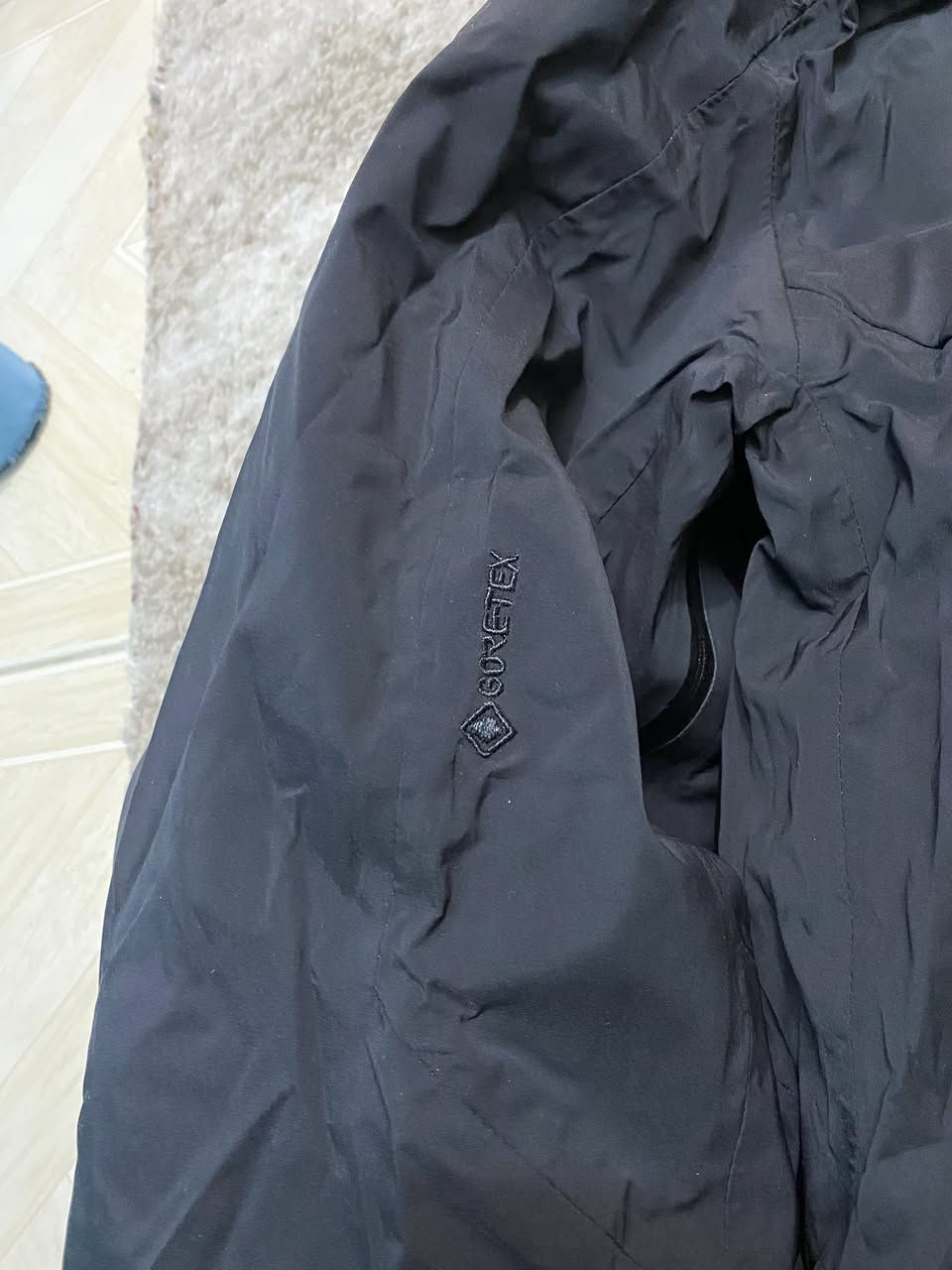 arcteryx macai GTX 750
orginal
goretex
size~XL
توصیل جمع
بالە غیرمستخدم
ناوی پەڕ
داخلی ریشە
***********
