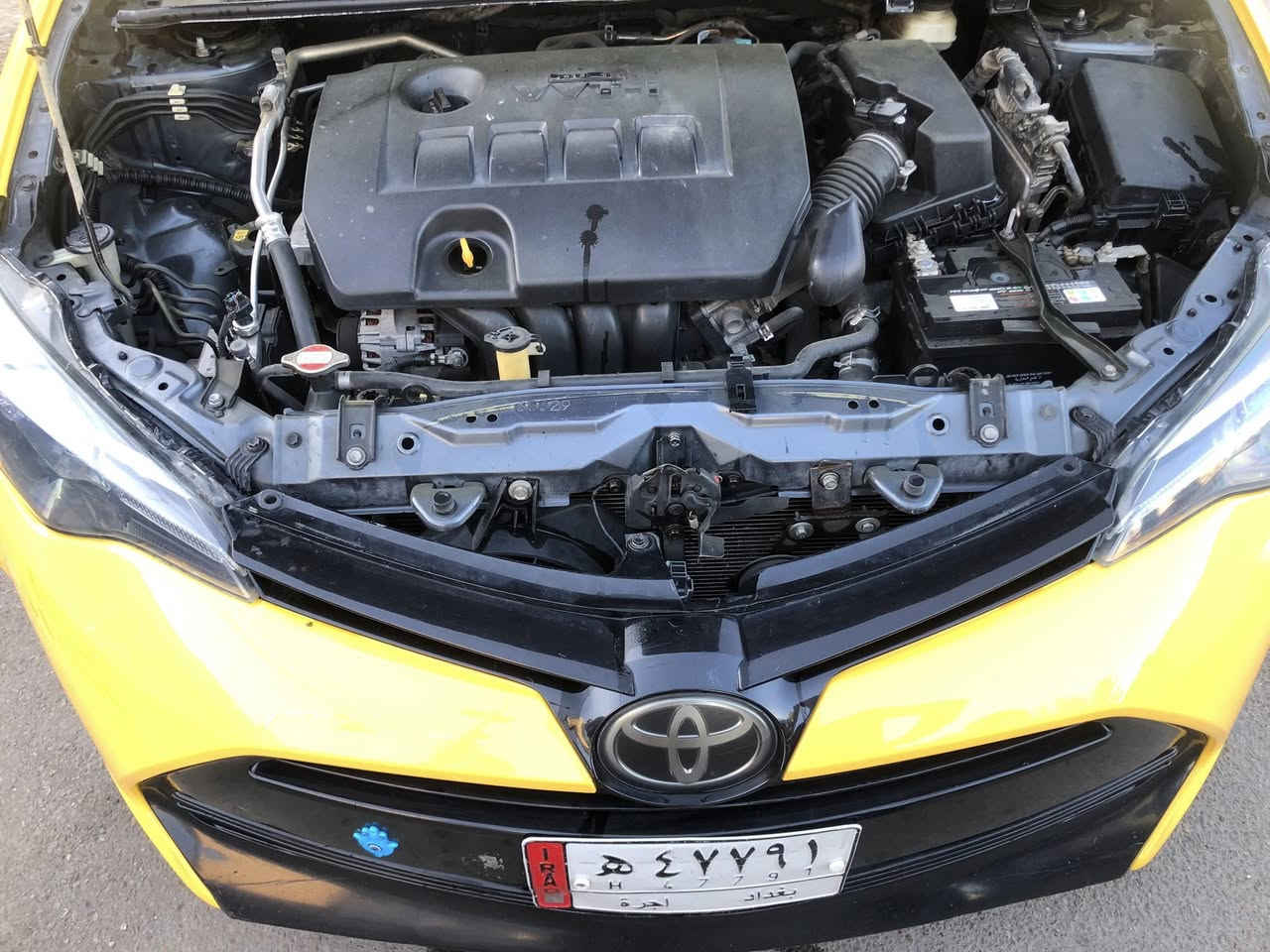 من رخصة الادمن كورلا صفراء للبيع موديل 2018 وارد امريكي حادث اقل الشبر الحاملغ الخلفي من الاسف فقط الجه اليسرئ البجم كبس السياره مكفوله كفاله عامه عدئ الحادث شوفتها احلا من الصوره حداديه عامه كبر مكينه وتبريد ثلج والتراب البصره مصفره غرامات وهيا شرط التحويل ثاني يوم السعر 150ورقه بيه مجال حق الجيه رقم الهاتف ***********
