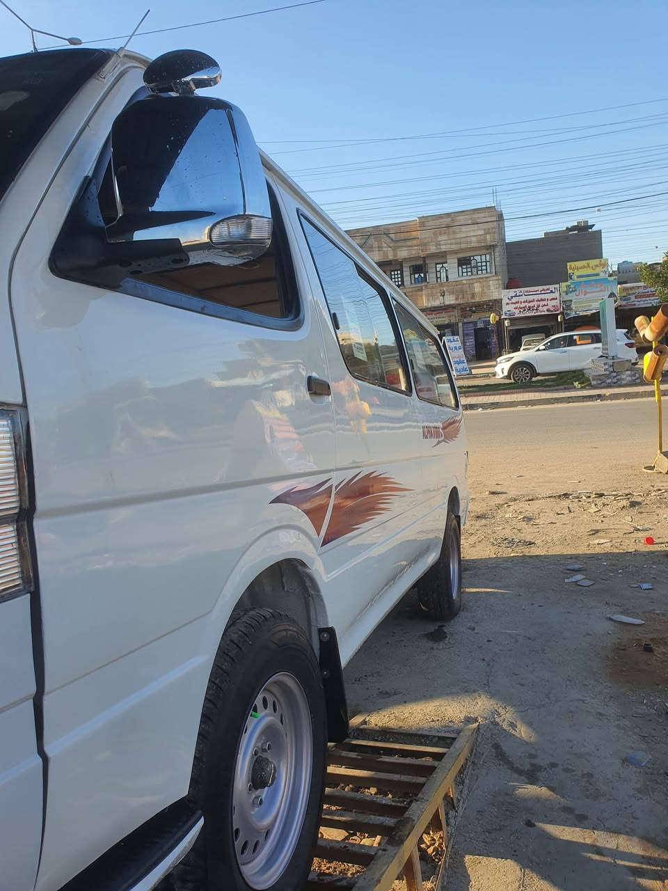 سلام عليكم فتون مديل ٩ مكفوله من الظربه مصبوغه للجماليه دوشمه جديده صدر جديد مكانهه بغداد تحويل مباشر السعر ٦٥ بيهه مجال  الاستفسار اتصال ***********
