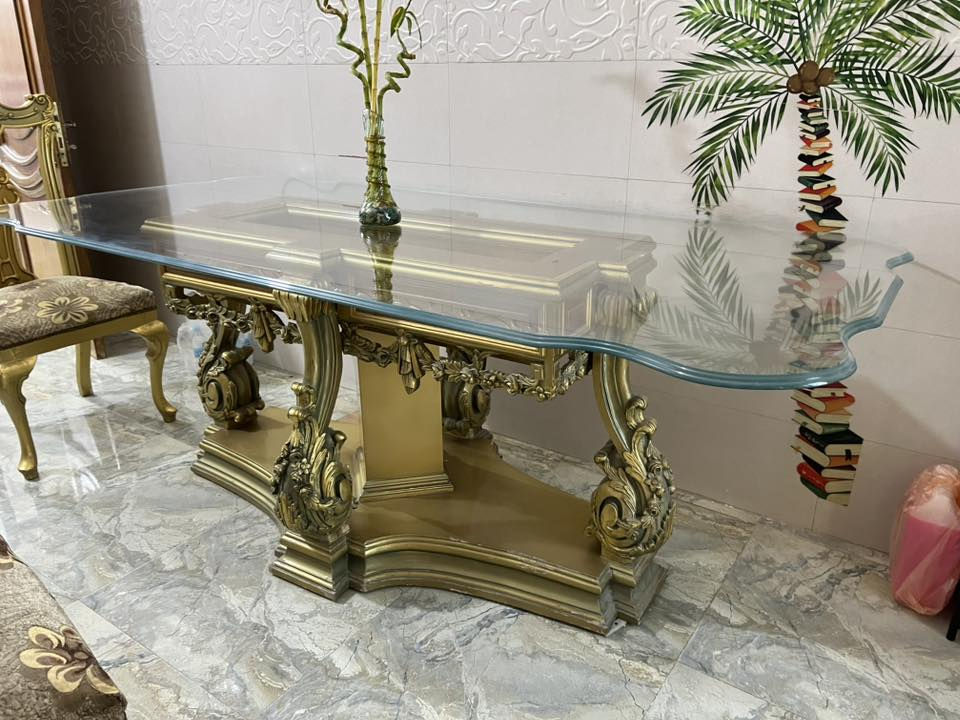 غرفه ملكي و تخم مصري دمياطي وميز طعام ملكي 8 كراسي باترينه وميز ومرايه مع كافه ملحقاته طقم مصري .
للاستفسار: ‭0789 390 3078‬
المكان : حله شارع 40 
السعر : لاتصال على الرقم
