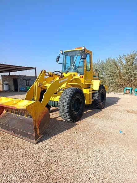 كاوسكي حجم 60ZAمكينه ازوزه،مديل 203,قماره دور،بريك خارجي ،مطبات هوايه ،6كير,سرعه 70 كير ميكانيكي تبريد بلادي عددالعمل 3600ساعه،المكان النجف لاتصال***********
