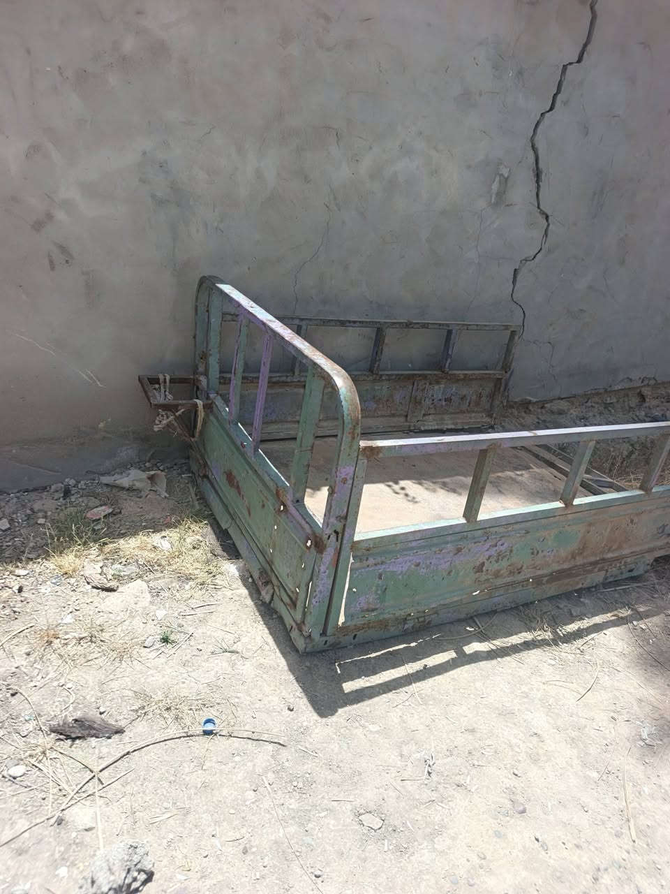 بيد ستونه لبيع العنوان طوريج ***********
