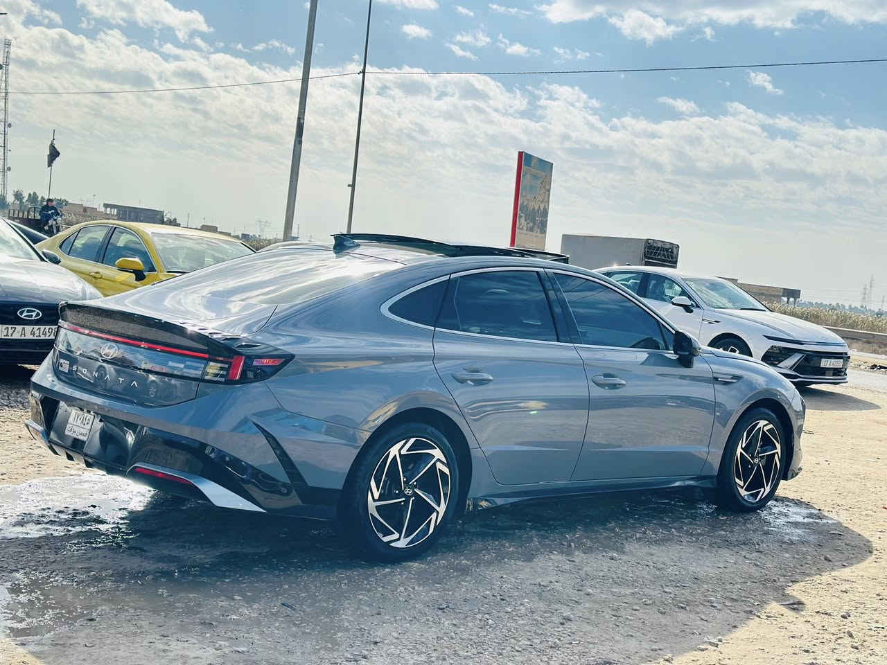 سوناتا امريكي موديل 2024
فول موصفات
مرقم شهداء قادسيه وكاله بسم المشتري 
حجم محرك 2500
الضرر  تبديل جاملغ امامي
بدون ارباك 
السعر 210$
العنوان الرميثه معرض اثير الجياشي 
*********** 📞واتساب او الاتصال 
***********
