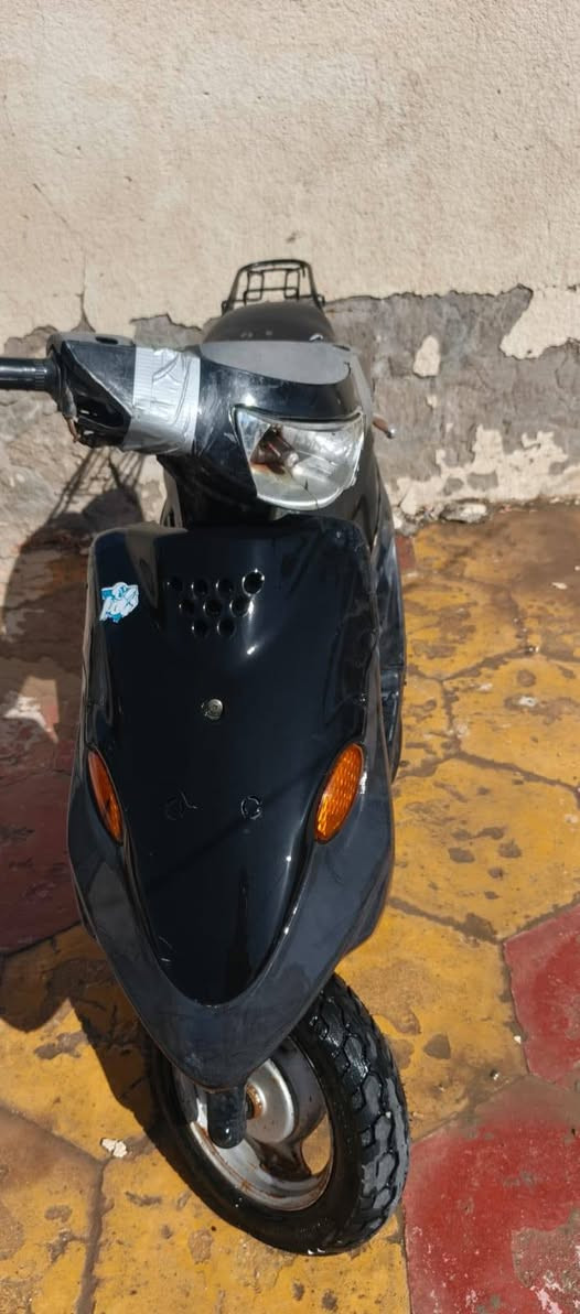 سلام عليكم دراجة بيجي للبيع دراجة نضيفة محركة ناعم مفتوحة مرة وحدة كهربئيات كلة شغالة مكان الرميثة للاستفسار *********** بي وتساب
