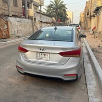 اكسنت2018وارد امريكي سياره حلوه ومرتبه رايدها 102وبيها مجال 0771801373...