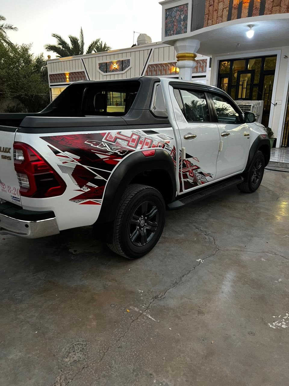 السلام عليكم للبيع بيكم هايلوكس ٢٠٢٣ مكفوله رقم سليمانيه مكانً الساره بغداد السعر ٣٦٥ وبيهه مجال الاستفسار***********
