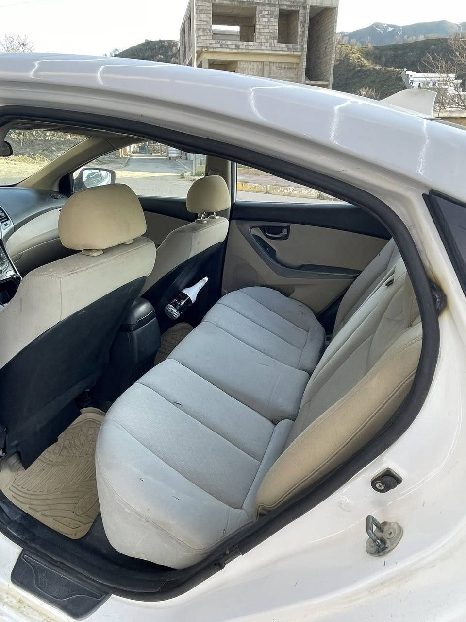 بــەناوی خـودا 
هـۆندا ئــەلەنترا 2013 ئــیکۆ 🤍 بڕاوە تـازە داخڵ 
سـڵایدە بـرێکی بەستراوە  ١١٧ هەزار ڕۆشتوە 📦تا بڵێی بە هـەڵمەتە  مـەکینە ١٦ یە  مـشتەری بویت تێل بکە لە خزمەتام ❤️ سعری ٤٩ گەڵاو کەمێ مەجال 

***********
