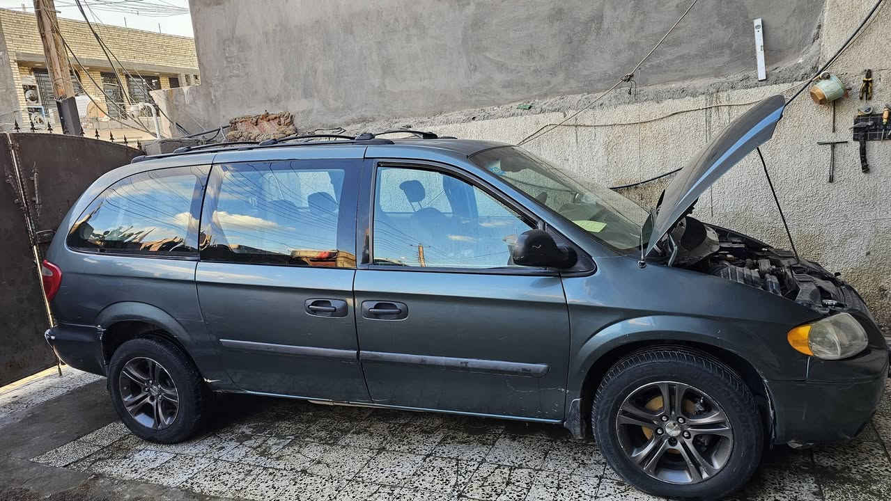 دوج كرفان 2007 للبيع
سلام عليكم ورحمة الله وبركاته من رخصت مدير الكروب المحترام
رقم بغداد انكليزي
مكينه حجم  3300
قطع تبريد 3 ثلج
تدفئا شغاله
تايرات نص عمر  
كهربائية كلها شغاله 
منضومت غاز مصار شهر من شديتها
قطع الي مبدله 
ثنين بولبرن امامي 
 ثنين روي رواط 
راديتر جديد واتر بم جديد 
طخم نوزلات و فيش نوزل 
طخم بلك اصلي  
7 راكب
سيارة عملية وعائليه نضيفه كلش تعال و شوف بعينك
مصبوغه حزام لجماليه القماره بيها جراد 
السعر  85ورقة وبيه مجال 
مكان السيارة بغداد-الدوره 
رقم التلفون *********** بي وتساب
