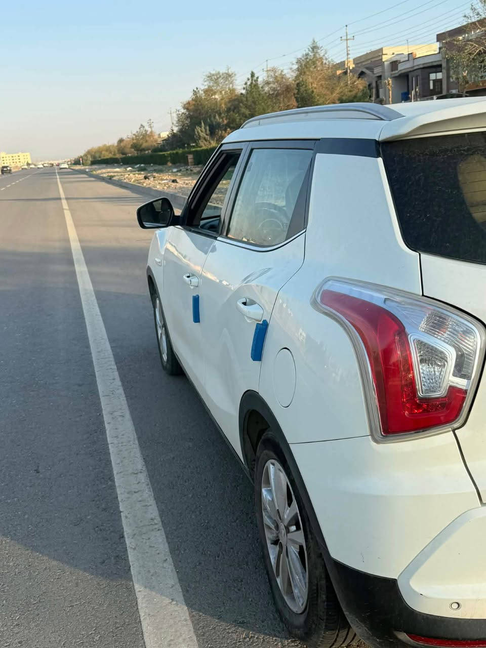 سانگ یونگ تیڤولی ٢٠١٦
پشت و پێش کەپس
٢ بارچەو نیو سبخ 
دبل اکس
شاشە کامیرا حساس 
سعری 98$
*********** واتس اب /فایبر أربيل, العراق
