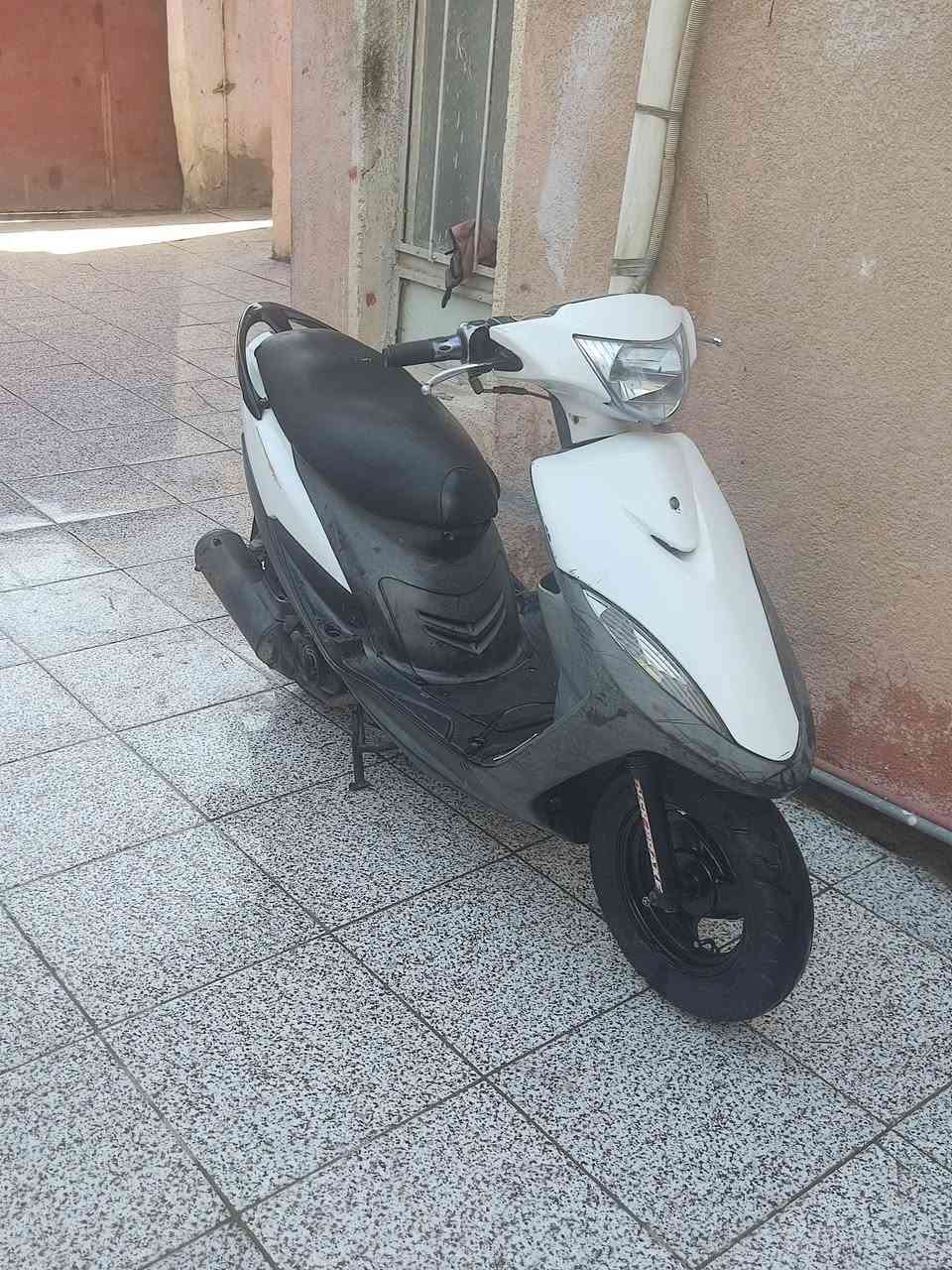 ماكس البيع ٥٠ بلاد مفتوحه بس والفات مكاني الناصريه مركز سعره ٦٠٠ بيه مجال ***********
