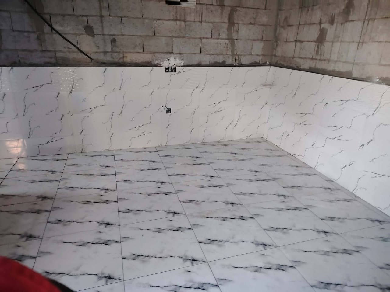 اصطه سيراميك متفرق حالين الجدار 5500 ارضي 4500 الخاص مفتوح الرقم بي واتساب ***********
