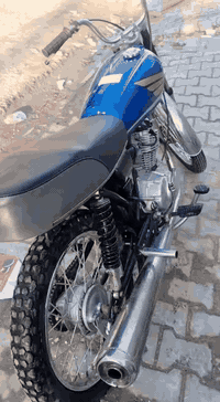 السلام عليكم دراجه اربع كير سكنر شاصي موديل 21 مكينه موديل 23تايكر اصلي  مامفتوحه دراجه نضيفه وماعايزه شي  سعر خاص ***********
