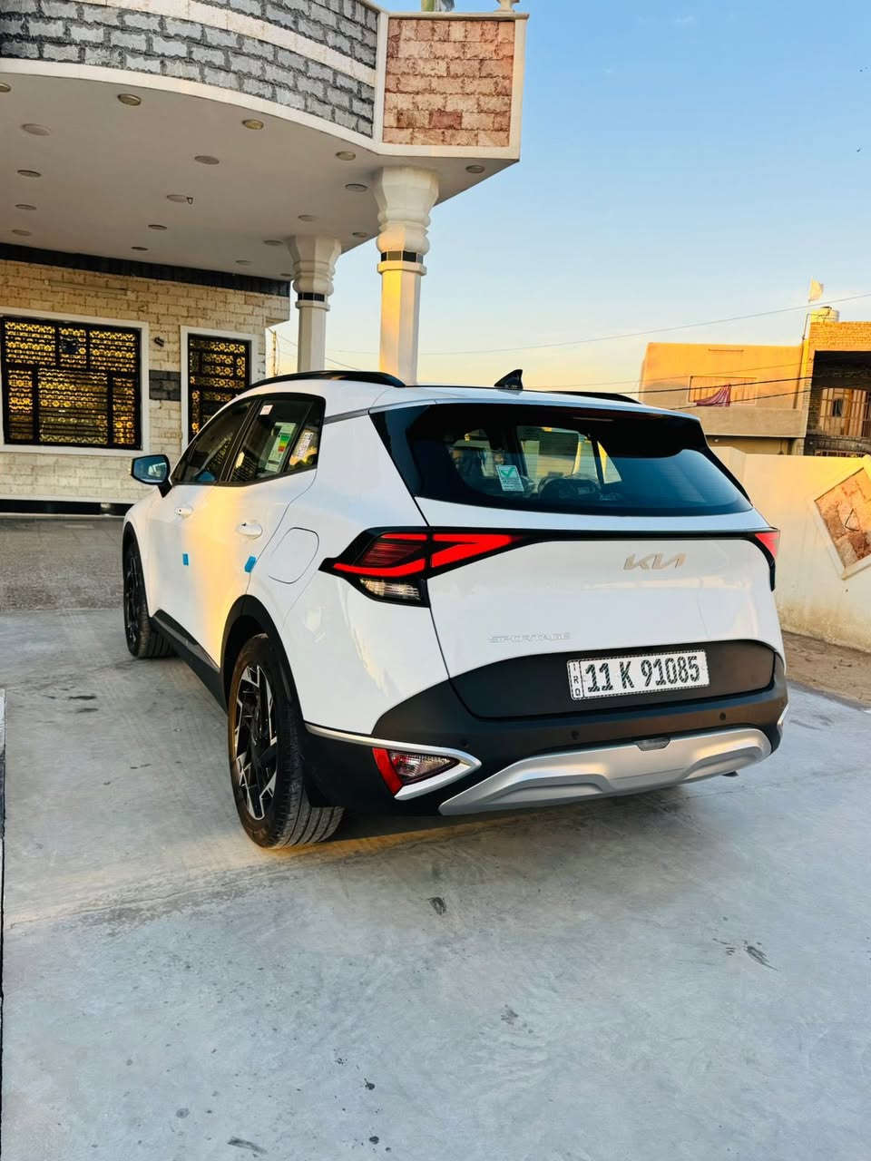 سلام عليكم
سبورتج موديل 2025
ماشيه ٧ الف
رقم بغداد 
سياره كفاله عامه
فول مواصفات 
بانرومه 
سايد بريك دكمه كامرات محيطيه 
كشنين كهرباء تدفه ستيرن تدفه
سعر 243
مكان سياره بغداد 
***********
