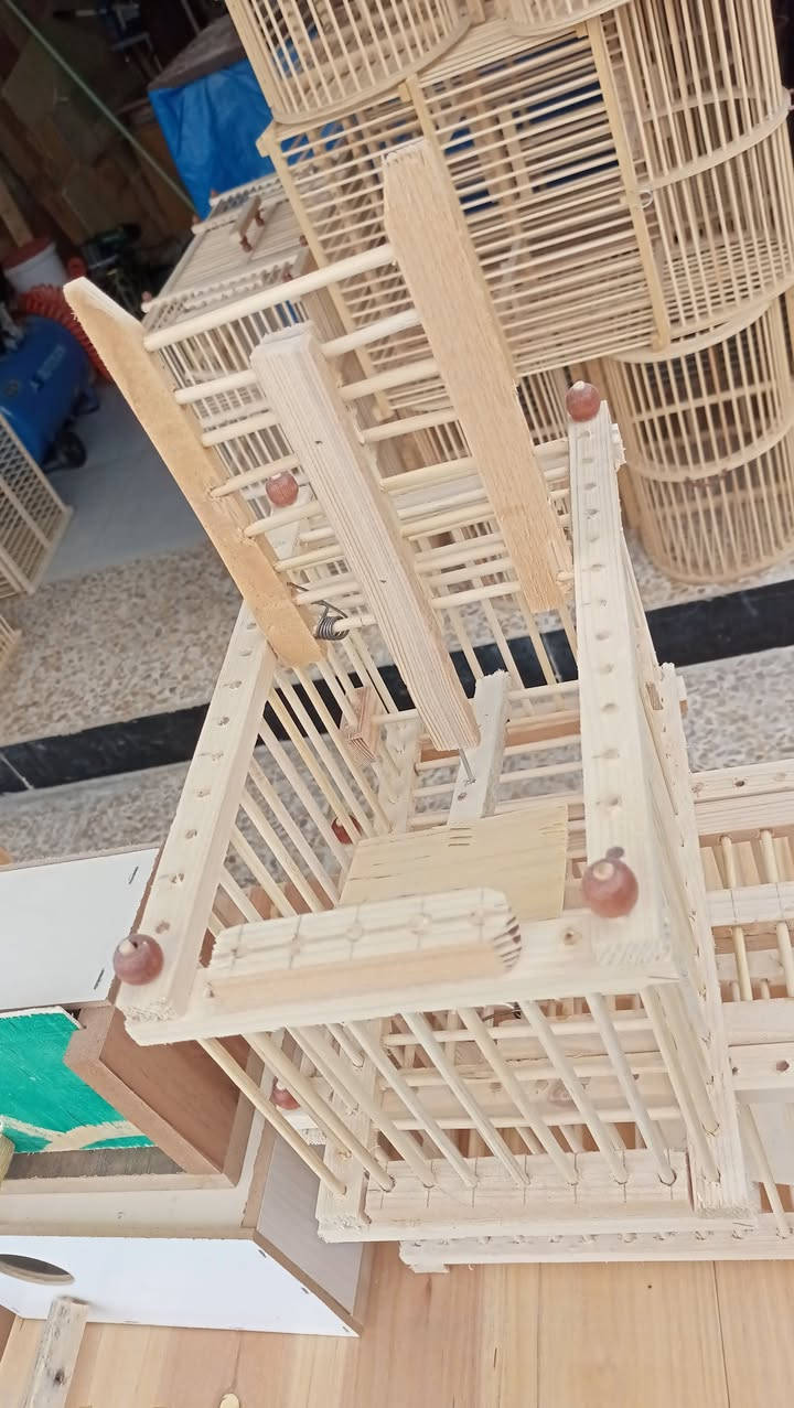 السلام عليكم 
نجارة المهندس لعمل كافة أنواع الاقفاص وخانات الطيور والتفصيل حسب الطلب 

زورونا وتنورونا 

 العنوان/ موصل حي الميثاق/  بصعدة سايدين اسيا ماركت

للتواصل والاستفسار الاتصال او مراسلة الصفحة

*********** 

شغل درجة أولى

وهذه بعض اعمال نجارة المهندس والقادم أفضل
