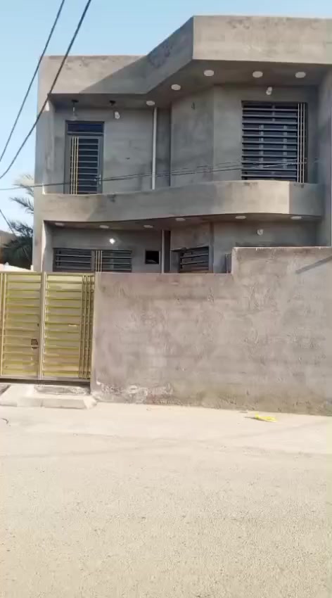 السلام عليكم
بيت للايجار في التاجي قرية نديم المساحة ١٠٠ متر بناء. جديد للاستفسار الاتصال ***********
