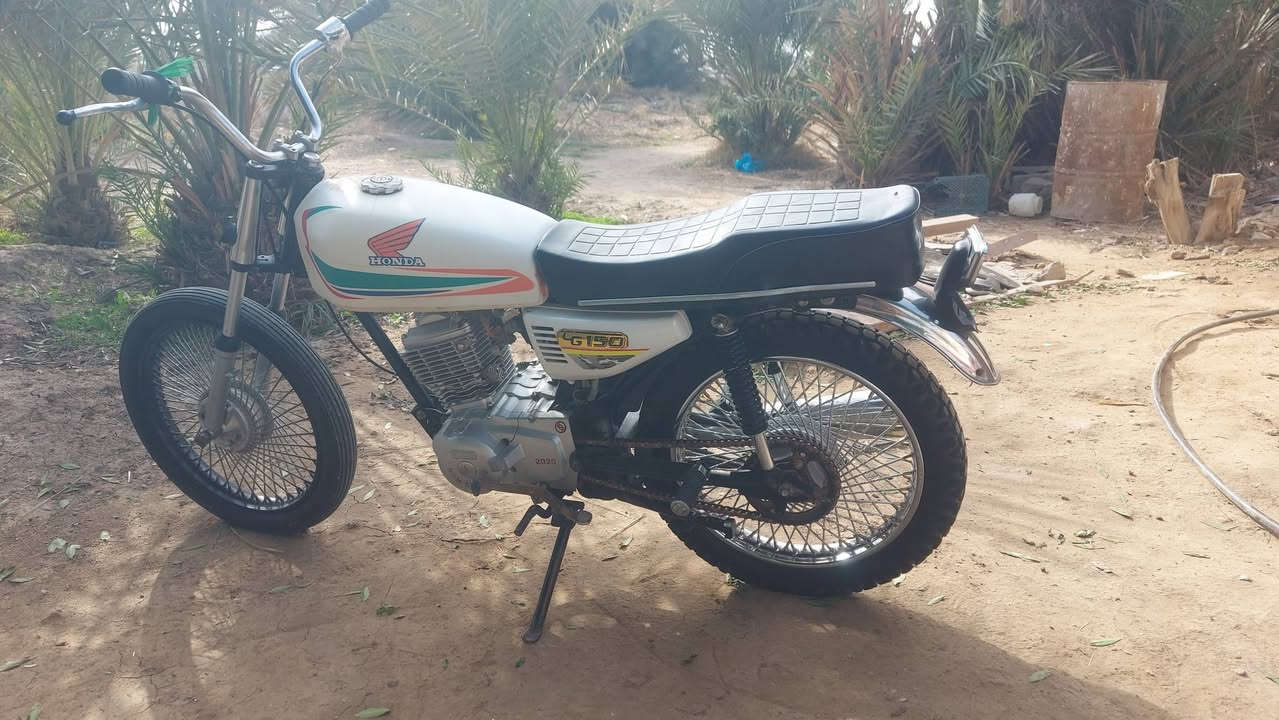 دراجه نامه خمسه كير زنجيل 2020 اوراق اصولي للبيع السعر ٥٢٥ وبيها مجال لشراي لتواصل ***********
