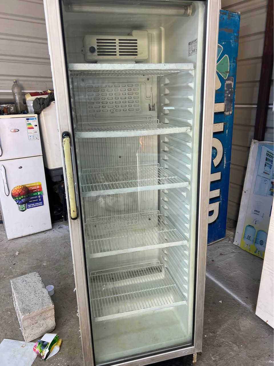 سلام عليكم عارضات ثنين خوات الجدد يكور تركي ع شغل وع ضمان و مجمده عاموديه أخت الجديده ع شغل وضمان مكاني بغداد المشتل شارع مطبك وهذا رقمي *********** بغداد, العراق
