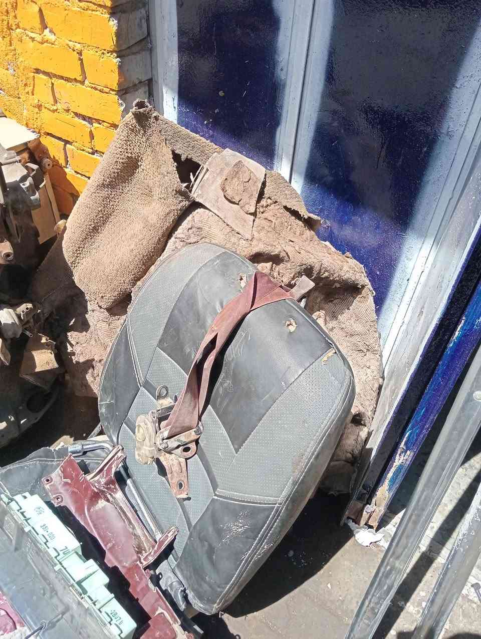 اغراض كرونه للبيع بغداد ساحة الطيران***********

