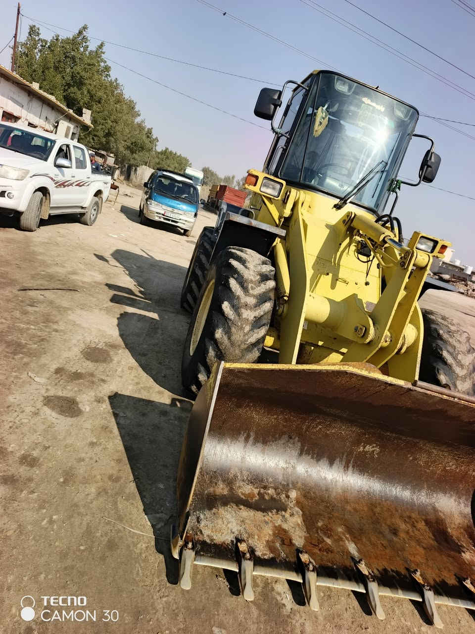 كوماتسو حجم ١٠٠ مكينه ٦ مكينه كير اكسن كفاله دخول جديد منفيز مكان واسط شراي ينتصل ***********
