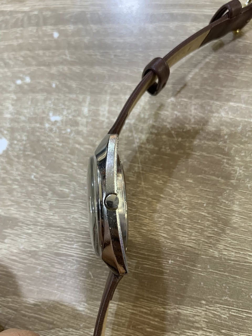 السلام  عليكم للبيع ساعة رومر  تكويك فنتج قطر ٣٨ منفذ شهري سحبتين الوقت مضبوط جدا بالثانية مو بالدقيقة بيها ملاحظة بالجامة يجود فطور اثر القدم السعر ١٢٥ يوجد توصيل لكل المحافظات @highlight


**إذا كنت صاحب هذا الإعلان وتريد حذفه لأي سبب، رجاءا أرسل رسالة إلى الدعم الفني**