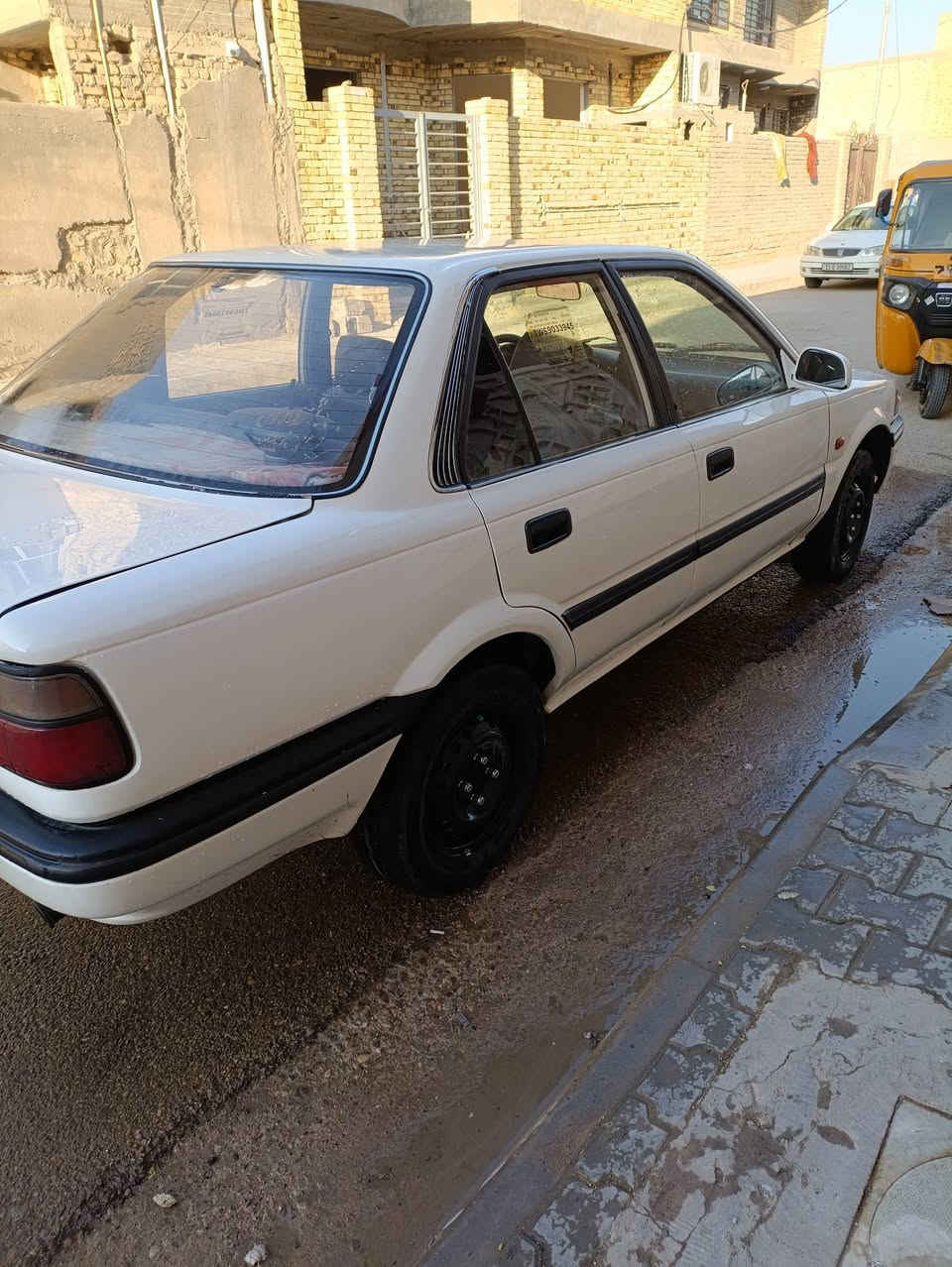 السلام عليكم كورلا شطح موديل 1993 رقم ميسان تحويل مباشر مشروع وطني سياره مرشوشه جماليه فقط تخم تاير حداديه كهربائيات كوله شغاله مكينه مكفوله سعرها 42 بيها مجال بصيط مكاني كوت مركز مدينه ***********
