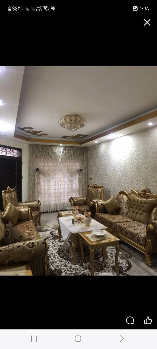 عقار طابو صرف للبيع 
المساحة / ١٥٠ 
الواجهة / ٧.٥ 
عقار مكون من طابق واحد غرفتين نوم وهول ومطبخ وكراج وحديقه وصحيات ومناور 
حي الجامعه قرب جامع السيد جبار 
الاتصال بالهاتف  ***********
