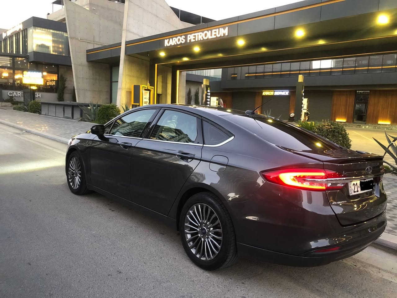 ‎فورد فيوجن 2018
‎مكينة 2.5
‎اللون نفطي
‎3 شاشات
‎المواصفات والإضافات:
‎فورد فيوجن
‎– تحديد سرعة
‎– تحكم من المقود (صوت)
‎– تراكنشن (مانع انزلاق)
‎– كود أبواب
‎– مقاعد جلد
‎– مقاعد كهرباء
‎– مقاعد تسخين
‎– مرايات تسخين
‎– نظام لمس
‎– تشغيل بصمة
‎– سياقة مريحة
‎السيارة عدنا من فترة ومسوّية سيرفس كامل
‎بيها قطعتين صبغ فقط
‎8 أوراق غرامات بها ترجع بعد المعاملة
‎الويلات والدعامي سويت تيتانيوم
‎السعر: 134
‎رقم الهاتف: ***********
‎مكان : السليمانيه
