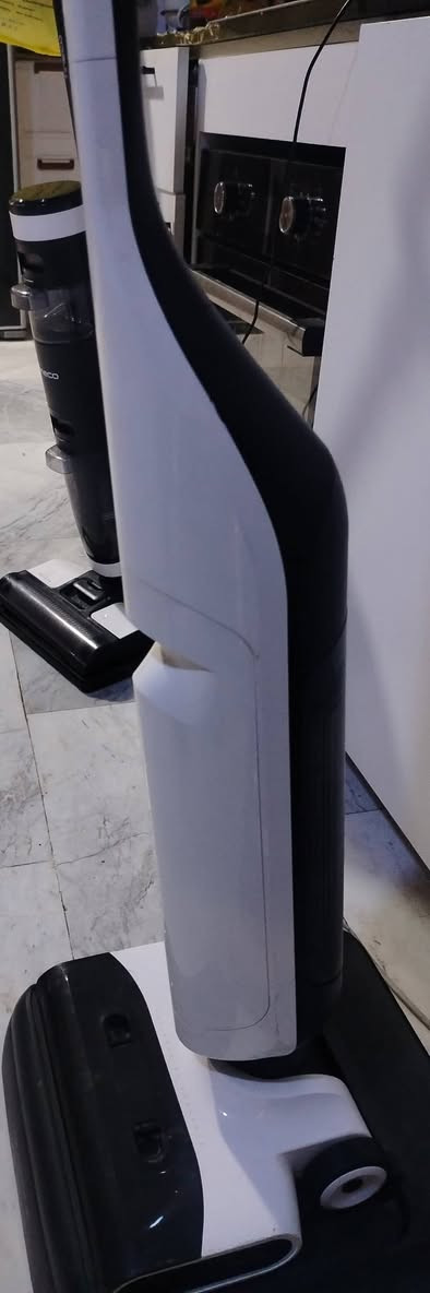 مكنسة روبوروك العاموديه A20 air  غنيه عن التعريف كنس ومسح وتشطف تنظيف ذاتي لنفسها انحناء ١٨٠.درجه تدخل جوا الاثاث  قوة سحب  17000باسكال  بقدرة بطاريه عاليه مدة الشحن ساعة كاتم لصوت  نظام شاشة لمس @الجميع


**إذا كنت صاحب هذا الإعلان وتريد حذفه لأي سبب، رجاءا أرسل رسالة إلى الدعم الفني**