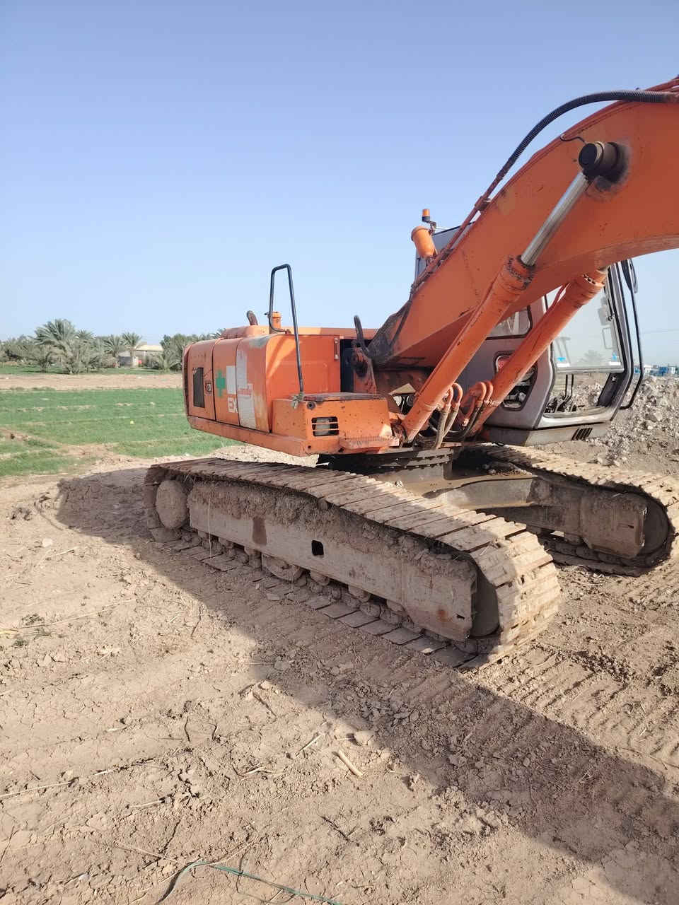 حفاره هيتاشي تو موديل ٩٣ شغاله رقم بغداد ألماني شغاله وجاهزه جب بي فطر وملحوم السعر ٩٠ وبي مجال قليل المكان بابل جبله
***********
***********
