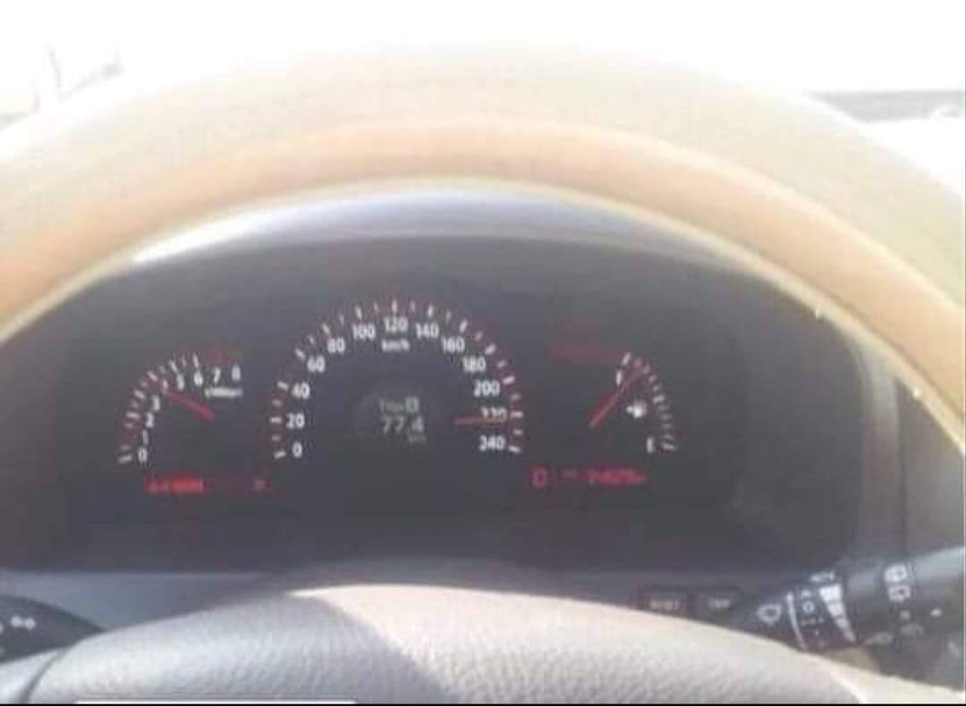 #مهافي موديل ٢٠١٣ خليجية مكفولة من لضربة بيهة صبغ الباب الخلف السيايق اثر شخط والباقي كفالة عامة مكينة ٦ سلندر بيه بدايت راجز  ٧ راكب ٣قطع تبريد تحكمات جيهتين حاكية حساس خلفي شاشة كامرة دوارة كشنات جلد وكهرباء اشاير بلمري ثلاجة بكلايت لد ويل كب ١٨ فتحة سلايت وبيهة مواصفات اكثر مكينة وكير خير من الله صدر امامي وخلفي جدد  كهربائيات كلهة شغالة سياره جاهزه من كل شي اي نقص مابيهة #سعر 158 وبيهة مجال للشراي رقم بغداد الدولي الجديد بسمي  عنوان ذي قار قلعه سكر #للستفسار***********
