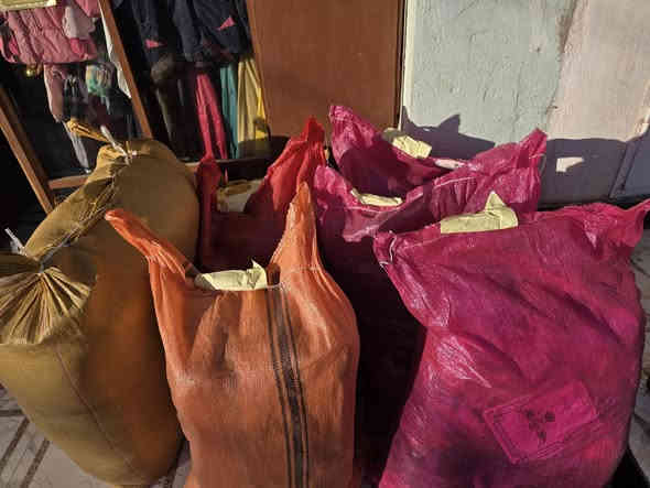 وصول بضاعه شتائي 
قمصله رجالي 
بجامه رجالي 
بجامه ولادي 
ملابس شي أن 
قميص رجالي 
سويتر رجالي + شبابي 

للاستفسار مراسله الصفحه
 أو الاتصال على الرقم ***********
خالص سنديه مجاور مدرسه الاضواء
