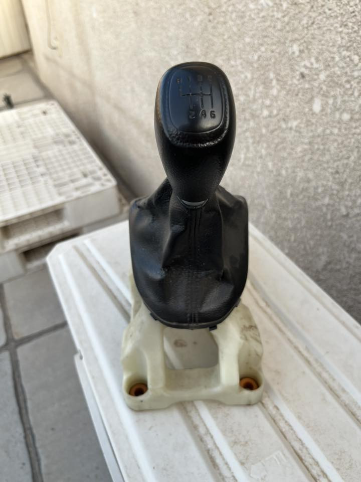 سلام عليكم 
تفصيخ فورتي ٢٠١٩موجود كله اصلي وتفصيخ مو تجاري شغال موجود كير  عادي كامل هوه ودرايم شفتات مالته كامل ابيعه الك وجديدد ضفيرته هوه بيت الفيوز غراض كدامك شنو الي تحتاجه علق وادخلك خاص او تتواصيل وياي ع واتساب ***********مكاني بغداد وعندي توصيل
