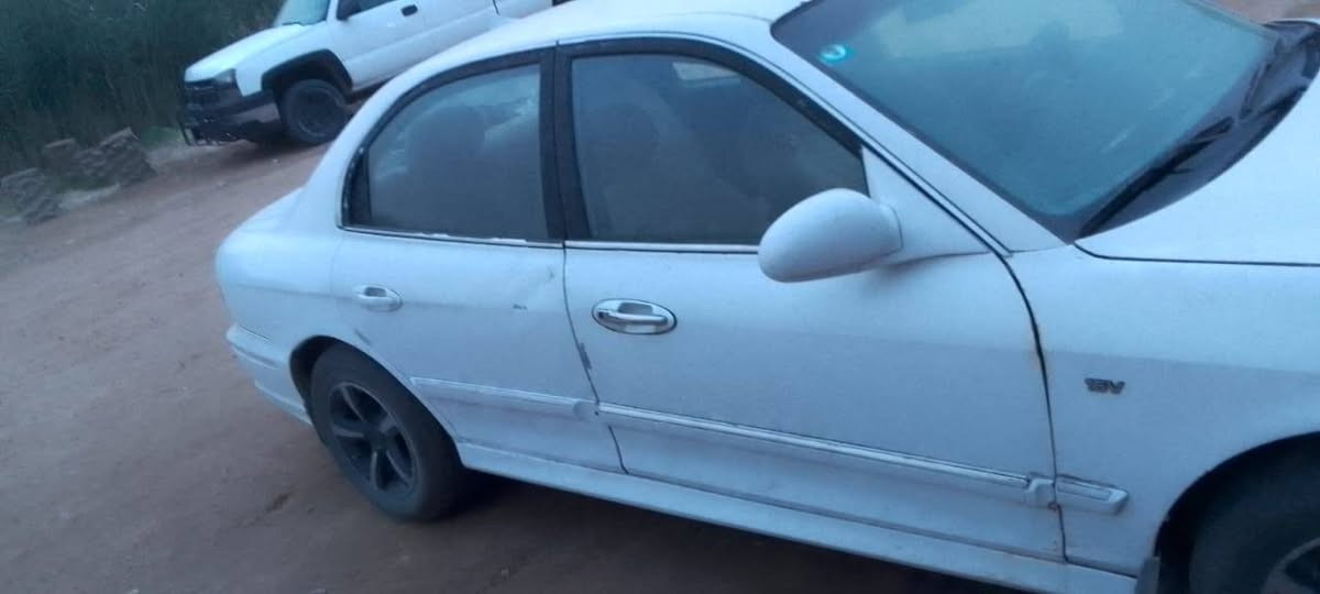 سلام عليكم سيارة سوناتا وفود 2001 محرك 2000 خير من الله كير عادي خير من الله تبريد ثلج❄️ السيارة كابريتر مو نوزل  تخم تاير جدد دوشمة كشنات جدد دوشمة ارضية جديدة رقم بغداد انكليزي سنوية الى31 هزة جديده السعر 48 للاستفسار الاتصال ***********
