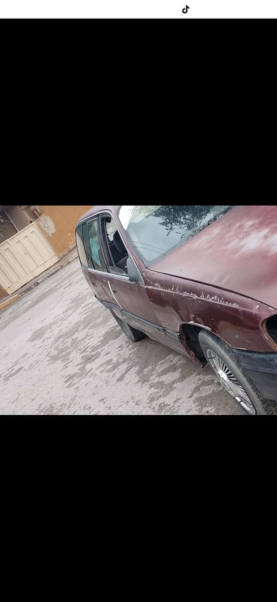 السلام عليكم سيارة اوبل شتيشن البيع السعر 11 ورقة وبيها مجال السنوية صاقطة  والسيارة نضيفة وتسعينات
مكاني ديالئ بعقوبة والسيارة طرف ثالث الموشراي لايتصل ***********
