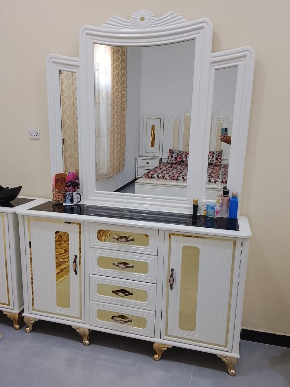 مكلفه بلنشر غرفه جديده صار شهر من اخذوها بمليونين يردوها مليون و700
المكان مدينة الصدر


**إذا كنت صاحب هذا الإعلان وتريد حذفه لأي سبب، رجاءا أرسل رسالة إلى الدعم الفني**