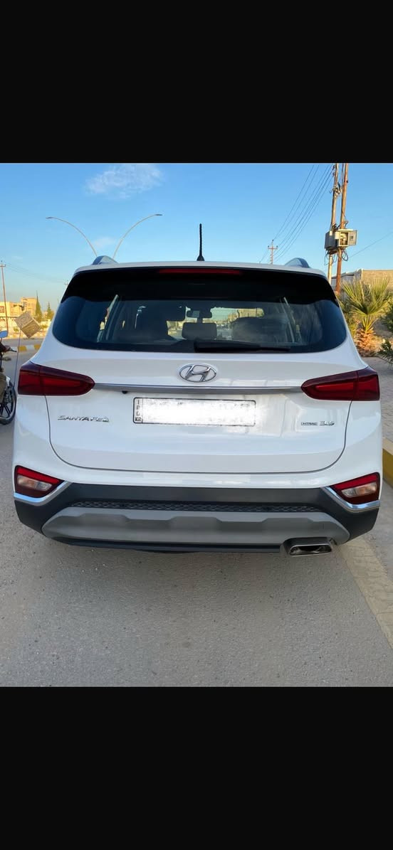 سنتافي 2019خليجي
فول مواصفات عدا بنوراما 
رقم اربيل باسمي 
سياره جديده مكفوله من جميع النواحي 
ماشيه ٩٥ الف حقيقي
العنوان الانبار 
***********
