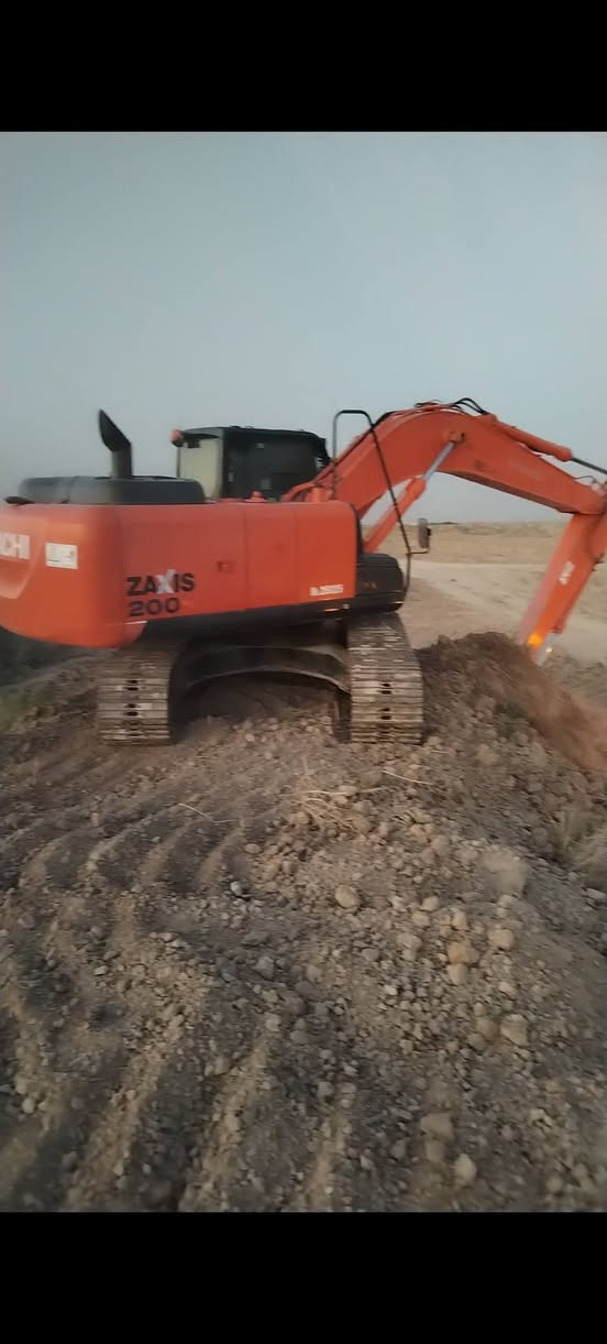 يوجد تراب دفن جميع القطع والمحلات التجاريه قلاب سكس واصل جميع مناطق واسط
 صويره💝 والمزرعه🌹 والحفريه😍 و طليحه 😘و التنميه❤️️
للأستفسار الاتصال على الرقم *********** ✅
