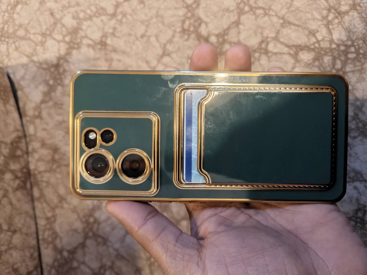 شاومي 13T اخو الجديد شرط كفاله من الشخط والزلغ كامل ملحقات ذاكرة ٢٥٦
السعر ٣٤٠ الف
***********
