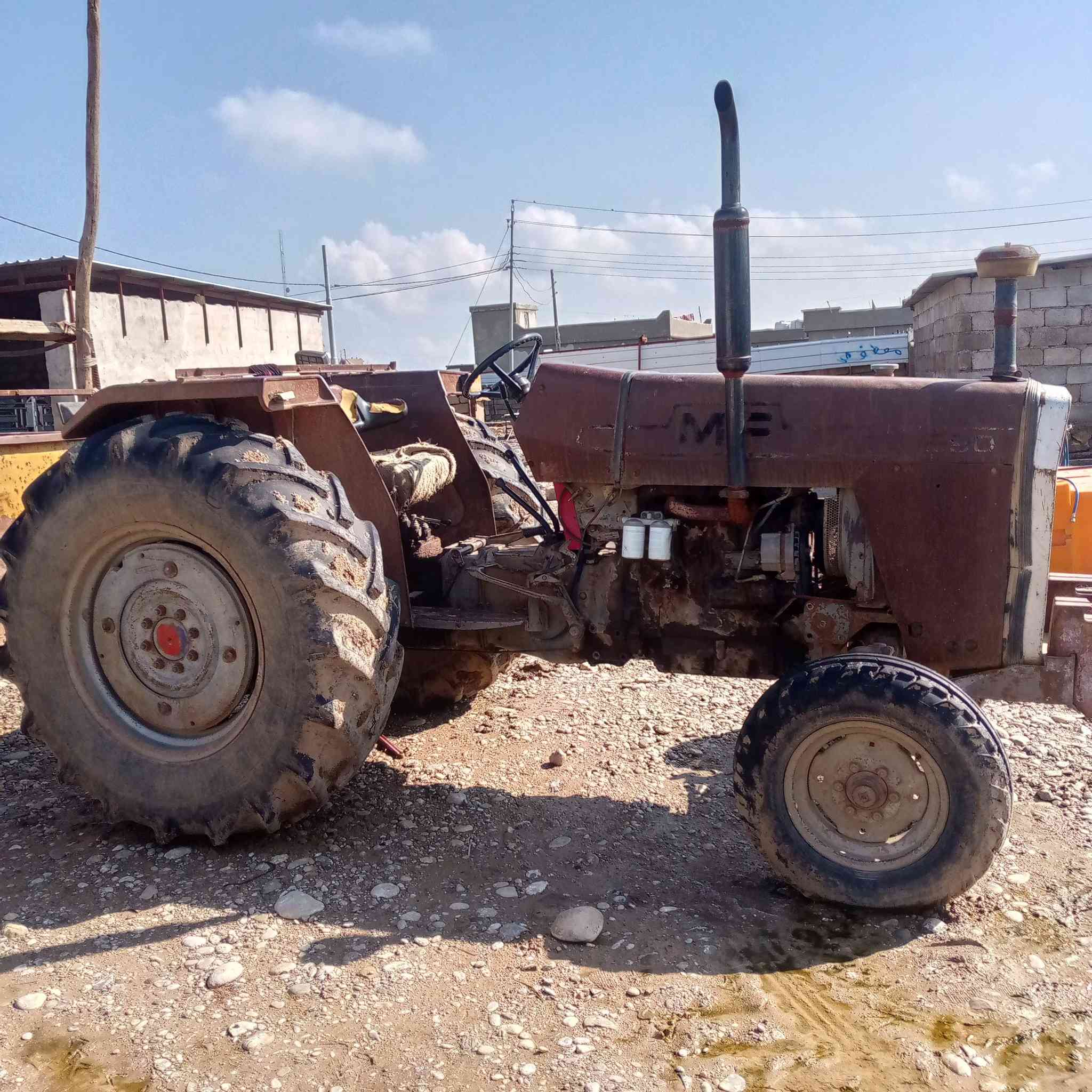 للبيع فوركسن 89سنويه الى 28بسمي لتواصل على الرقم التالي ***********قير متواجد عل فيس
