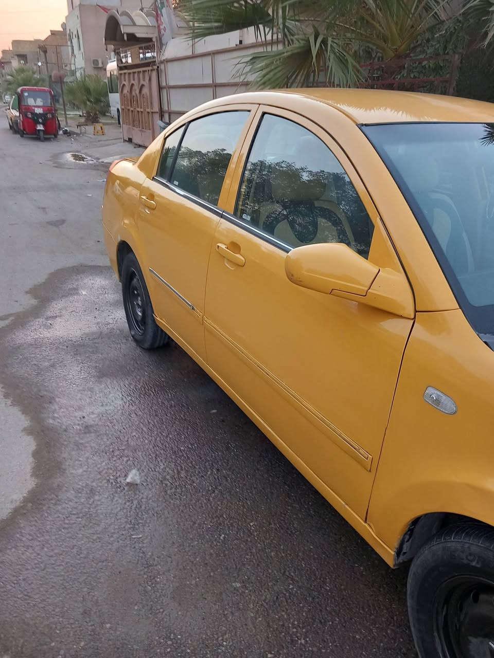 للبيع شيري اي فايف موديل ١١سعرها ٤٠ وبيه مجال هاذه رقمي ***********
