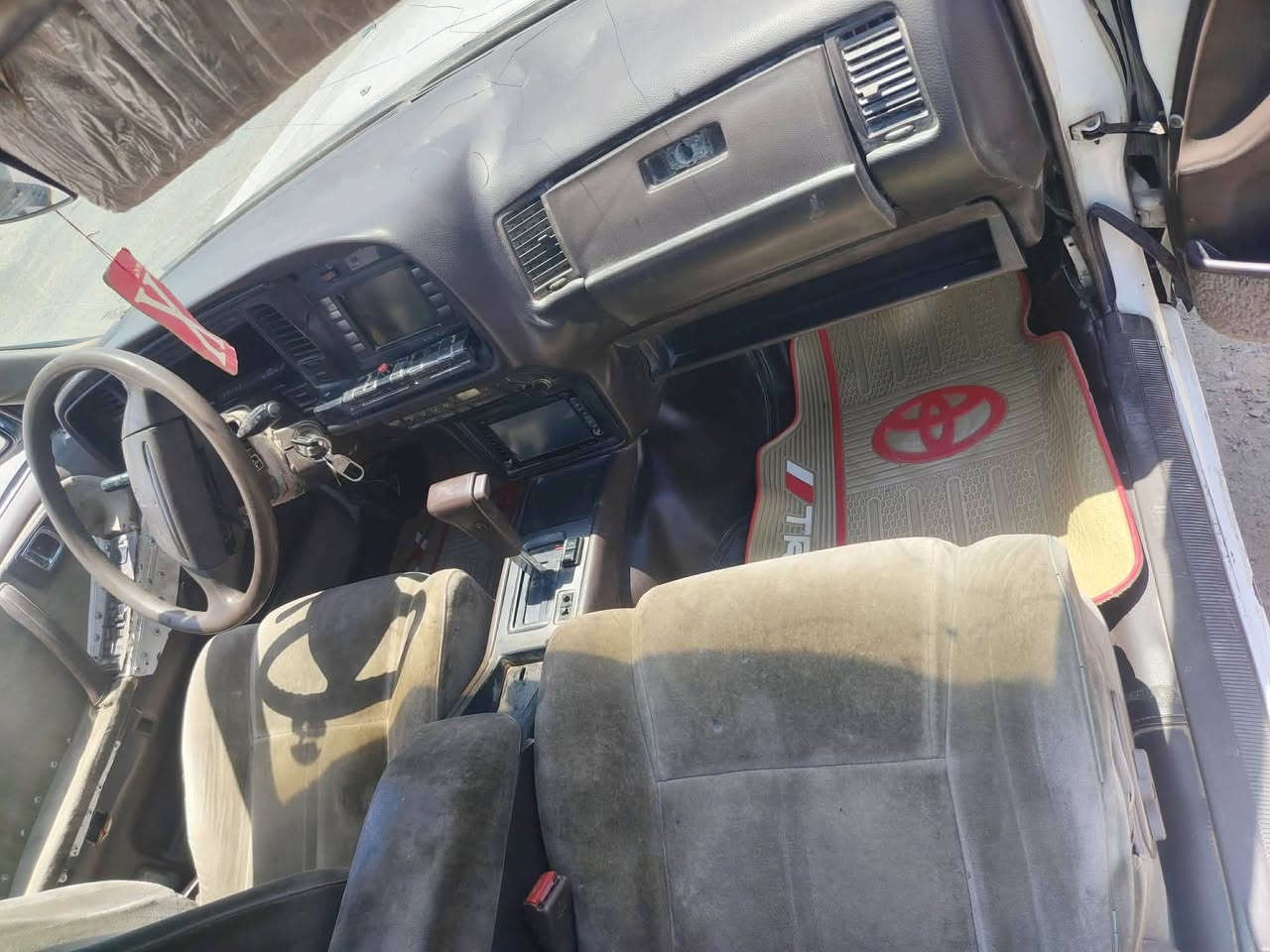 سيارة للبيع هارتواب
***********
