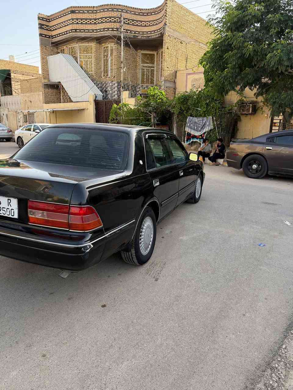 سلام عليكم راس الثور تكم موديل 2000 شاصي 55 تحويرالغسق فحل خمس دكم  مكفوله من كص ونقل وضربه قويه مصبوغه العام اثر جراد مكينه فيفيتي  رقم بصره نكليزي بسمي  حداديه تايرات مكينه كير كهربائيات كله بلاد غرفه  السياره كلش جديده عنواني ناصرية المركز
السعر85وبيه مجال
***********
