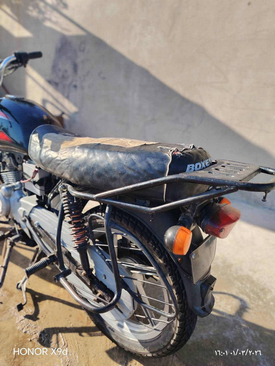 درجة بوكس موديل2018هندي الاصلي اورق كمله تجفيف جديد وكالة  أي نقص مابيها مكاني ديالى بعقوبه***********
