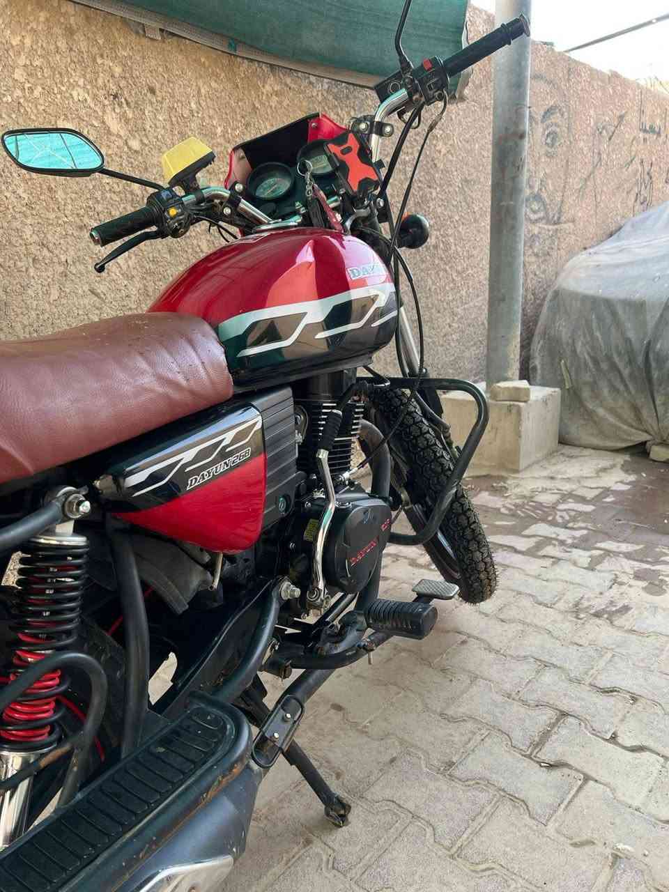 السلام عليكم
دايون جبلي موديل ٢٣
 رقم انكليزي قادسيه بأسمي تحويل ثاني يوم 
الدراجه خير من الله مامفتوحه مكينه كفاله
تواصل خاص او اتصال
***********
