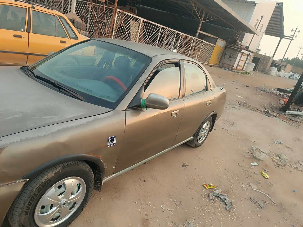 سلام عليكم دايو نوبره البيع سياره بلاديه سنويه ٢٨ رقم بابل السعر ٢٧ وبيه مجل ***********
