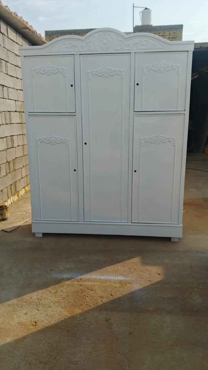 سلام عليكم كناتير بوفيات حسب طلب نقد اقصادكلمن سعره عنوانه الرفاعي شارع السايلو المعش
*********** واتساب 
***********
